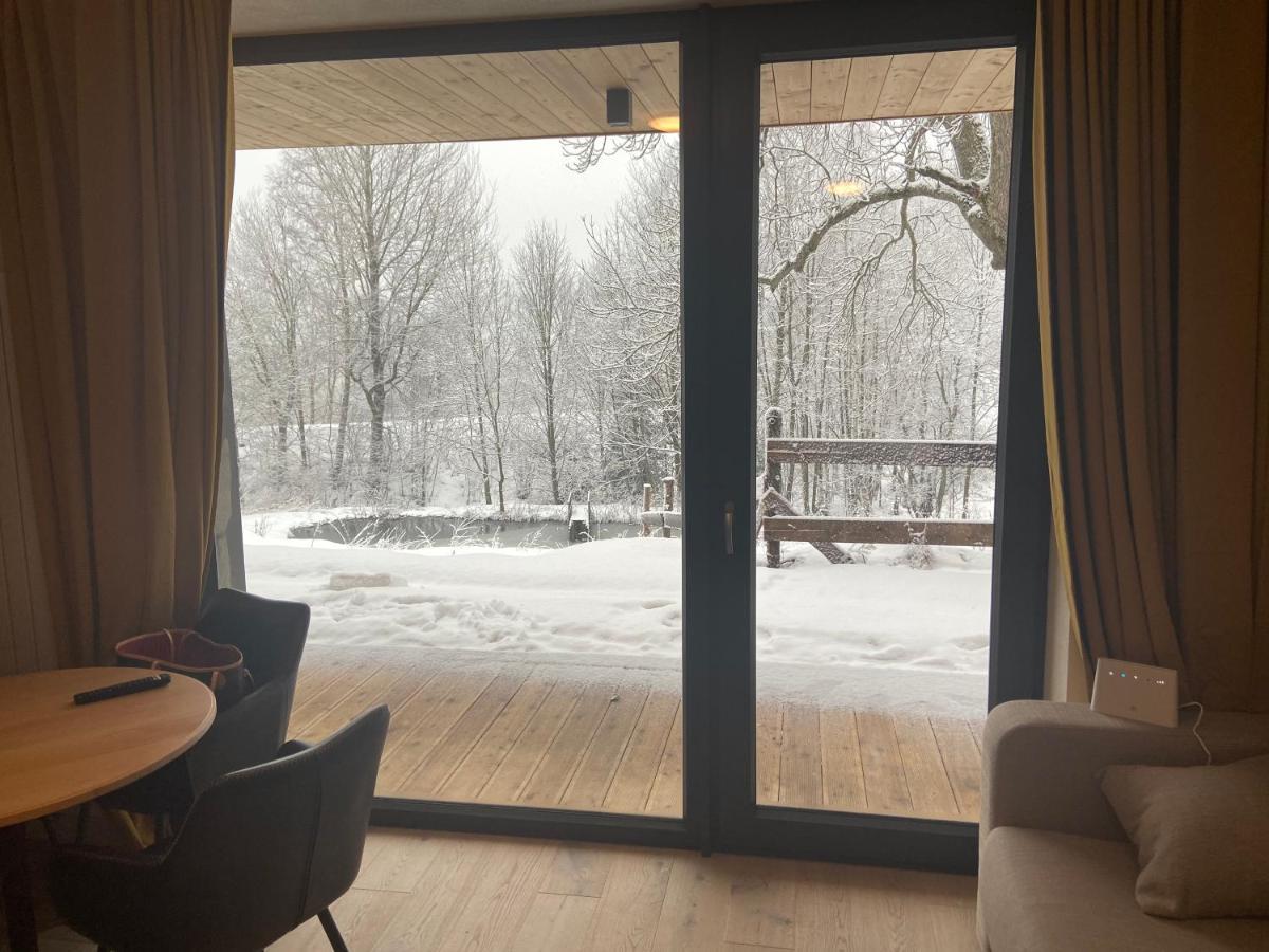 Apartman Pod Jasanem Hojsova Straz Brcalnik Apartment เชเลซนารูดา ภายนอก รูปภาพ